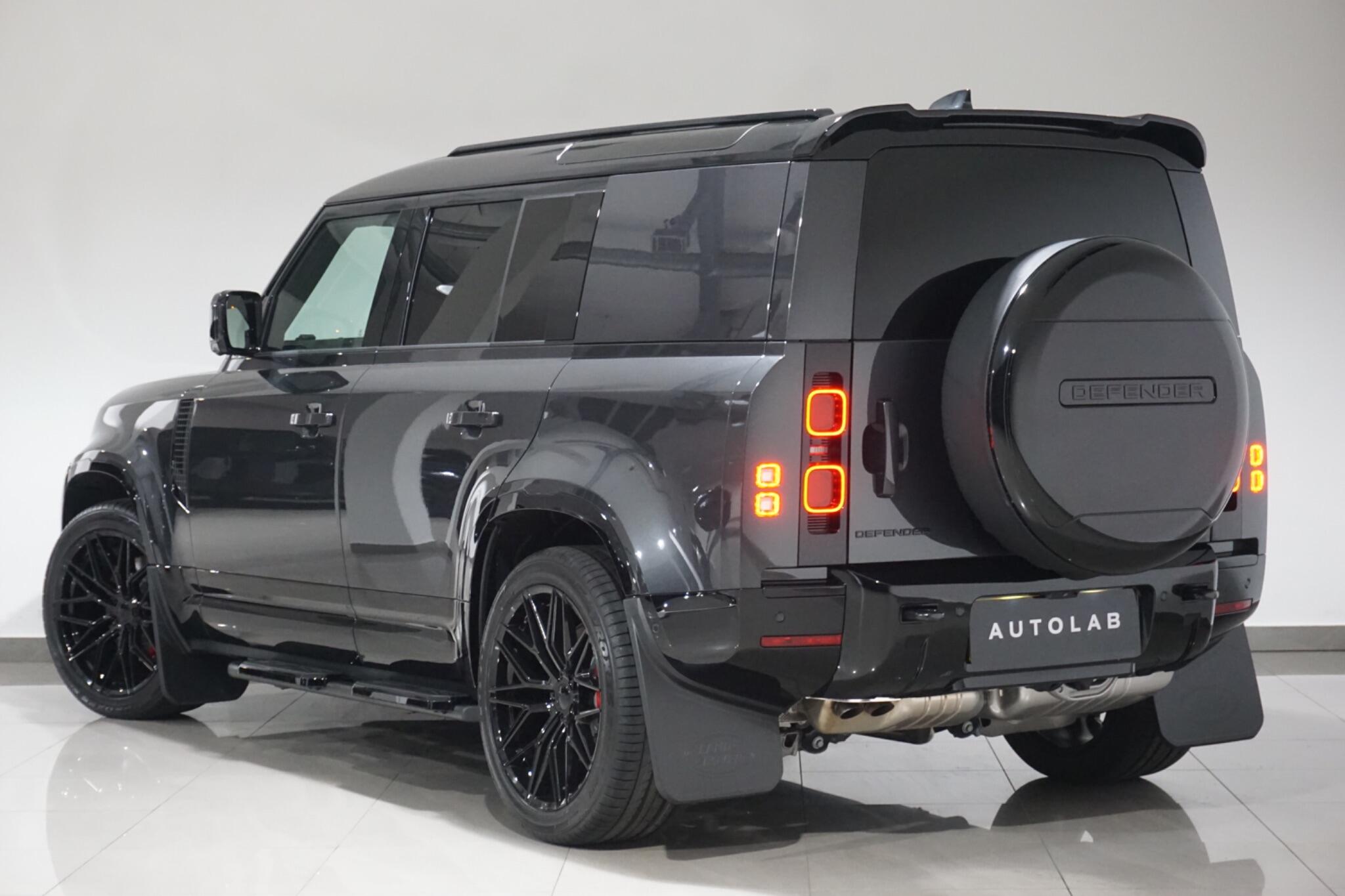 Land Rover Defender 110 3.0 D350 MHEV X-Dynamic HSE Hard Top SUV Auto 4WD MWB Euro 6 (s/s) 5dr